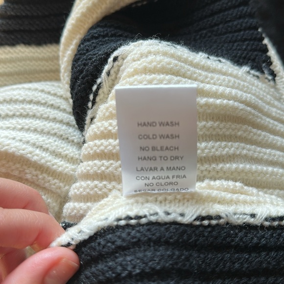 Endless Blu Black & White Striped Sweater - Picture 6 of 6